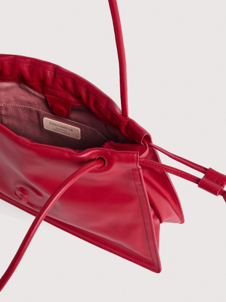 Coccinelle Dulse Medium - Scarlet