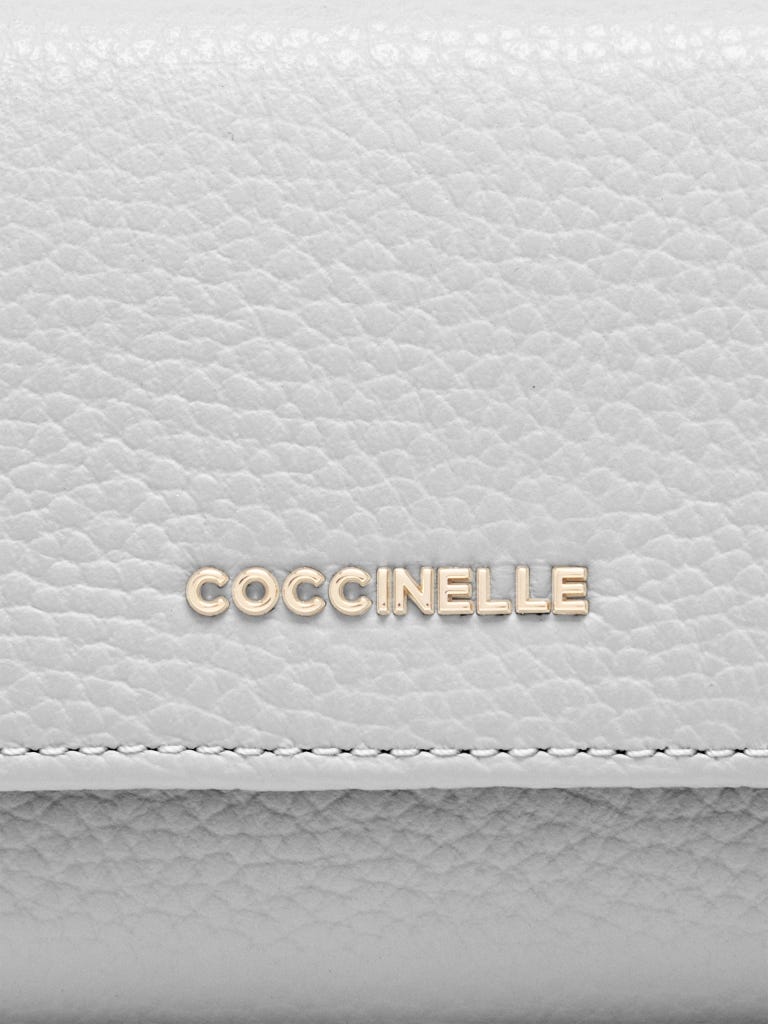 Coccinelle Metallic Small - Snow