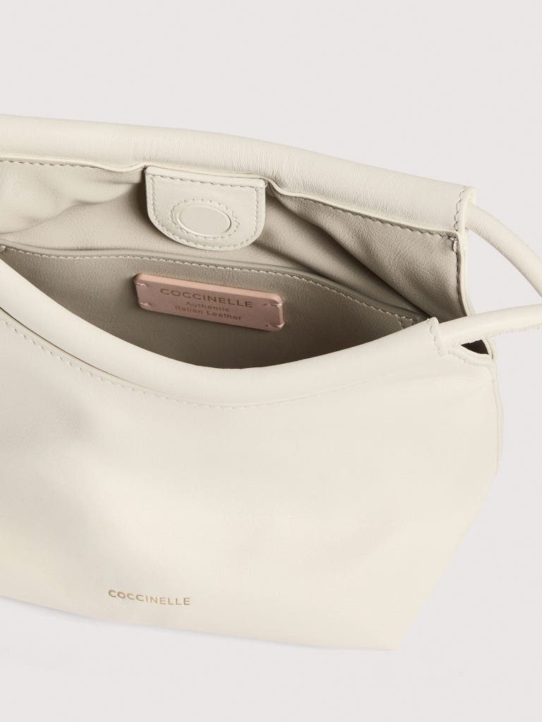 Coccinelle Finn Pouch Small - Pearl