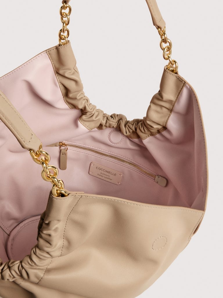 Coccinelle Smash Medium - Sandshell